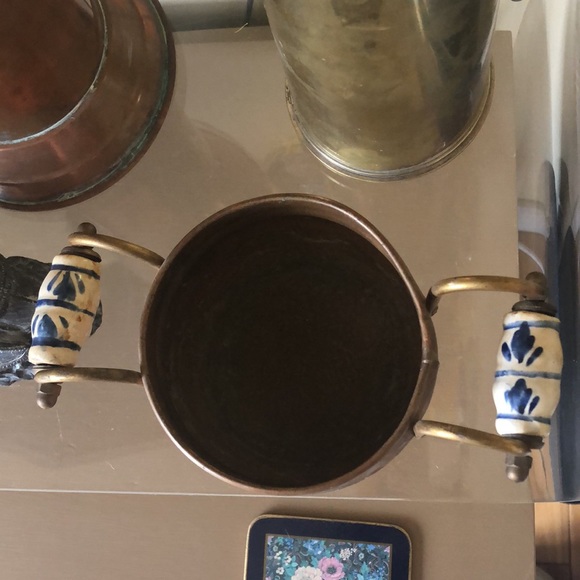 Copper with Delft handles - Picture 4 of 6